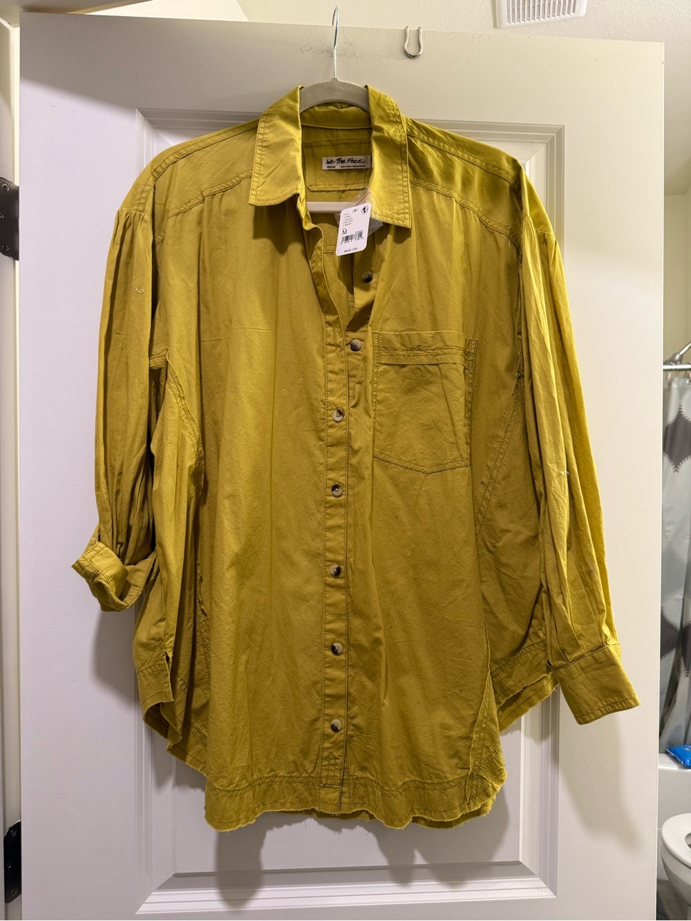 NWT We The Free Happy Hour Solid Poplin Top
Chartreuse